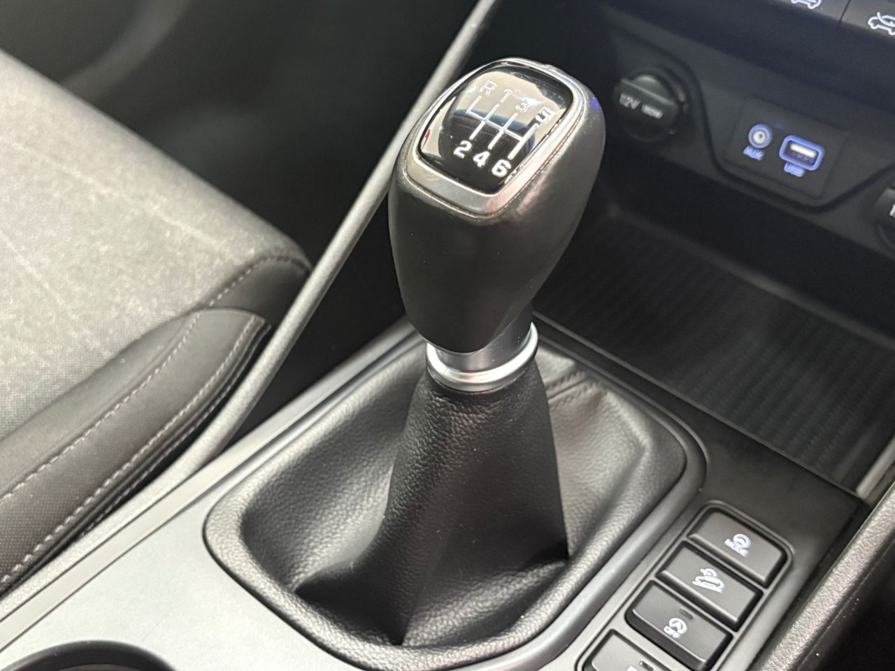 2020 HYUNDAI TUCSON 1.6 CRDi MHEV SE Nav SUV 5dr Diesel Hybrid Manual Euro 6 (s/s) (115 ps) - vehicle photo 44 for sale on PureCar