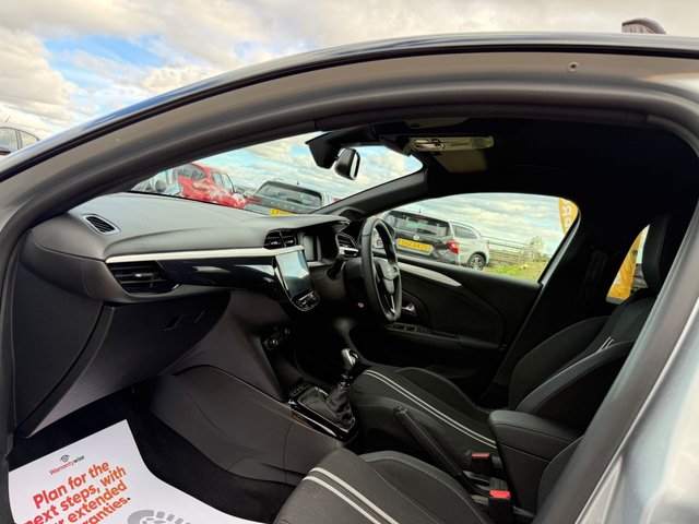 2025 Vauxhall Corsa — image 4