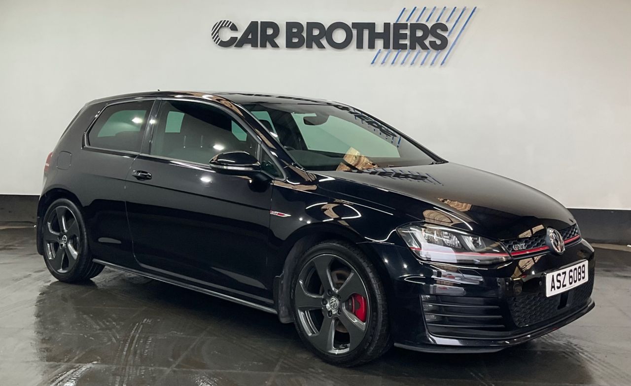 VOLKSWAGEN GOLF 2017