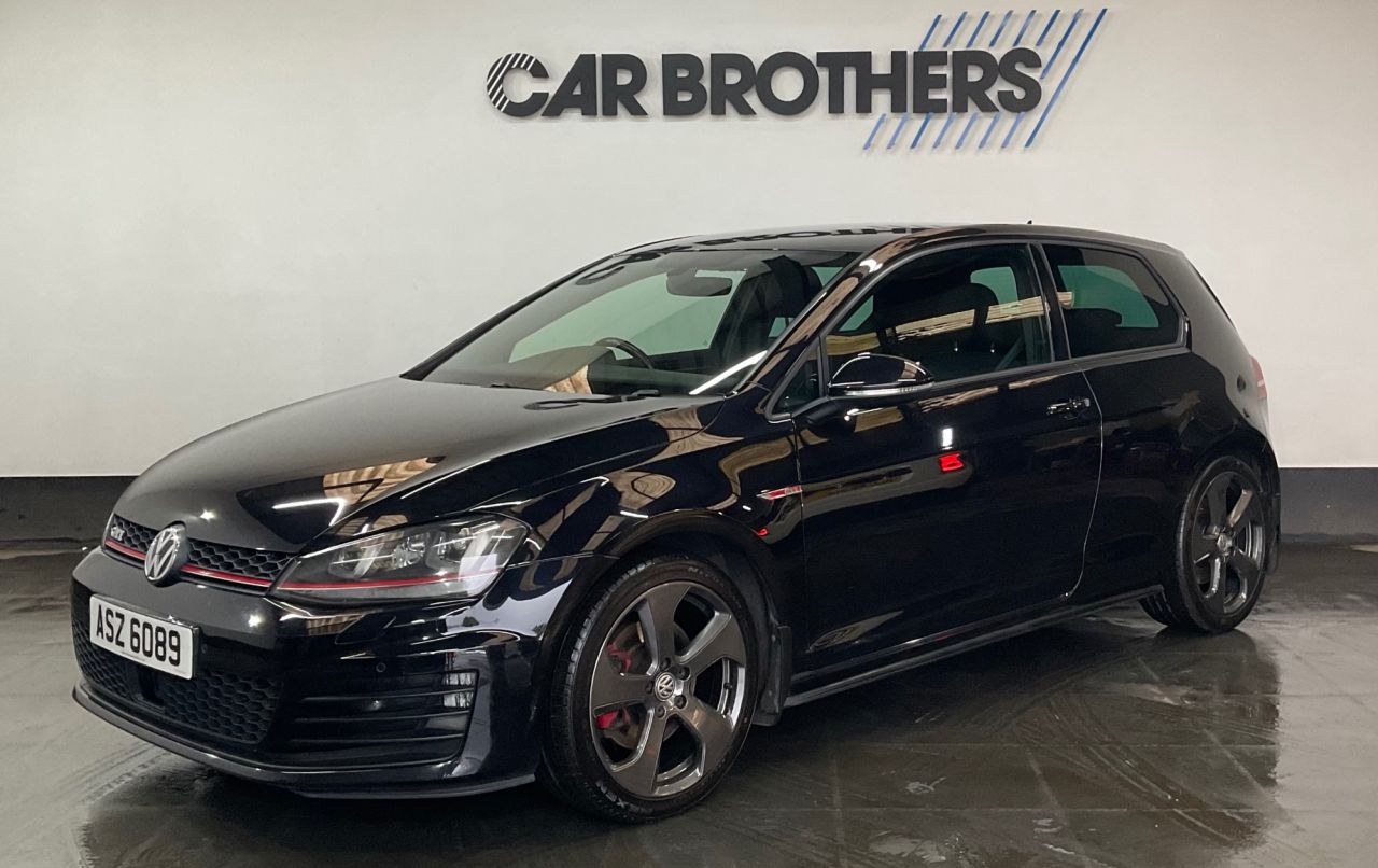 2017 VOLKSWAGEN GOLF 2.0 TSI BlueMotion Tech GTI Launch Hatchback 3dr Petrol Manual Euro 6 (s/s) - vehicle photo 4 for sale on PureCar