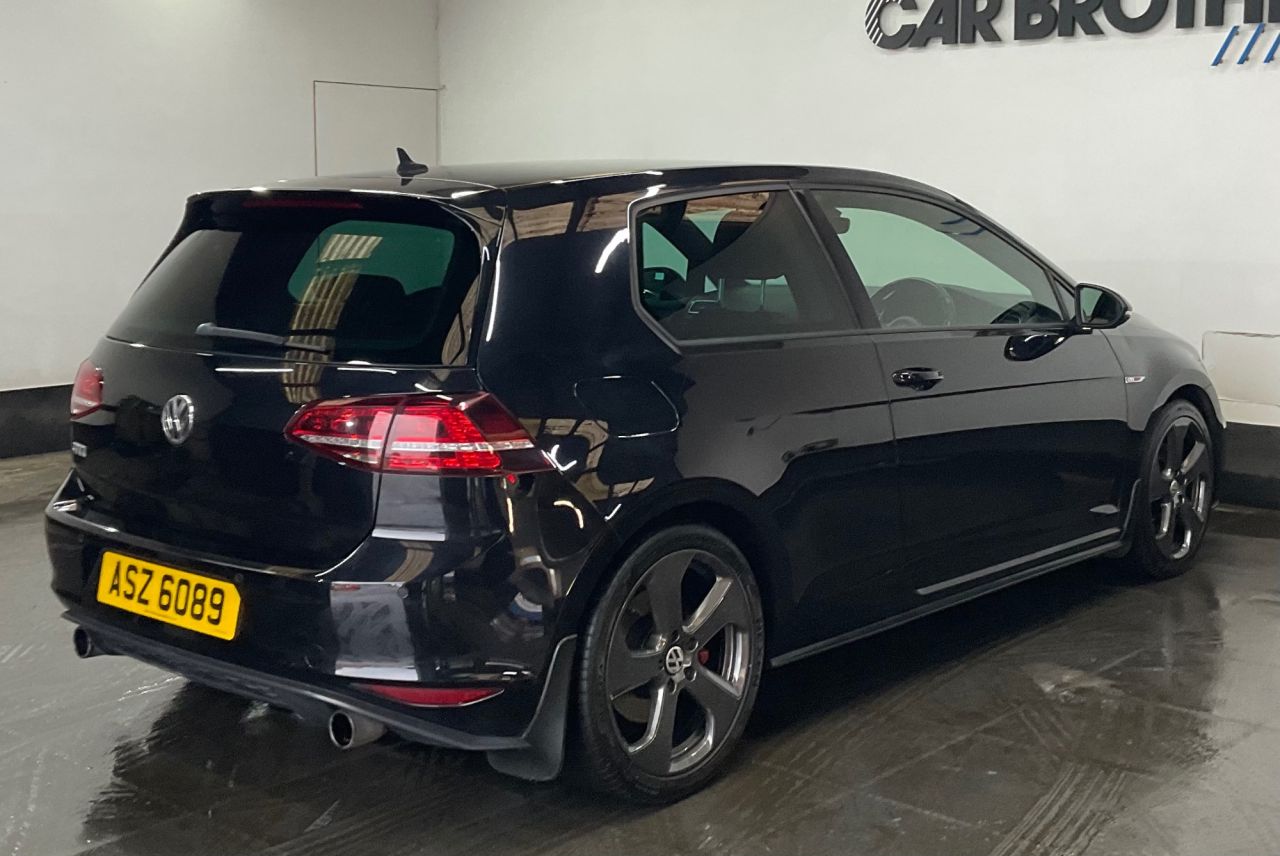2017 VOLKSWAGEN GOLF 2.0 TSI BlueMotion Tech GTI Launch Hatchback 3dr Petrol Manual Euro 6 (s/s) - vehicle photo 6 for sale on PureCar