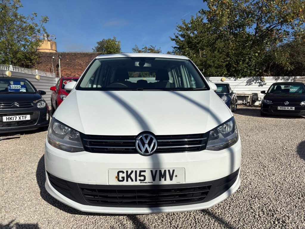 2015 Volkswagen Sharan — image 2