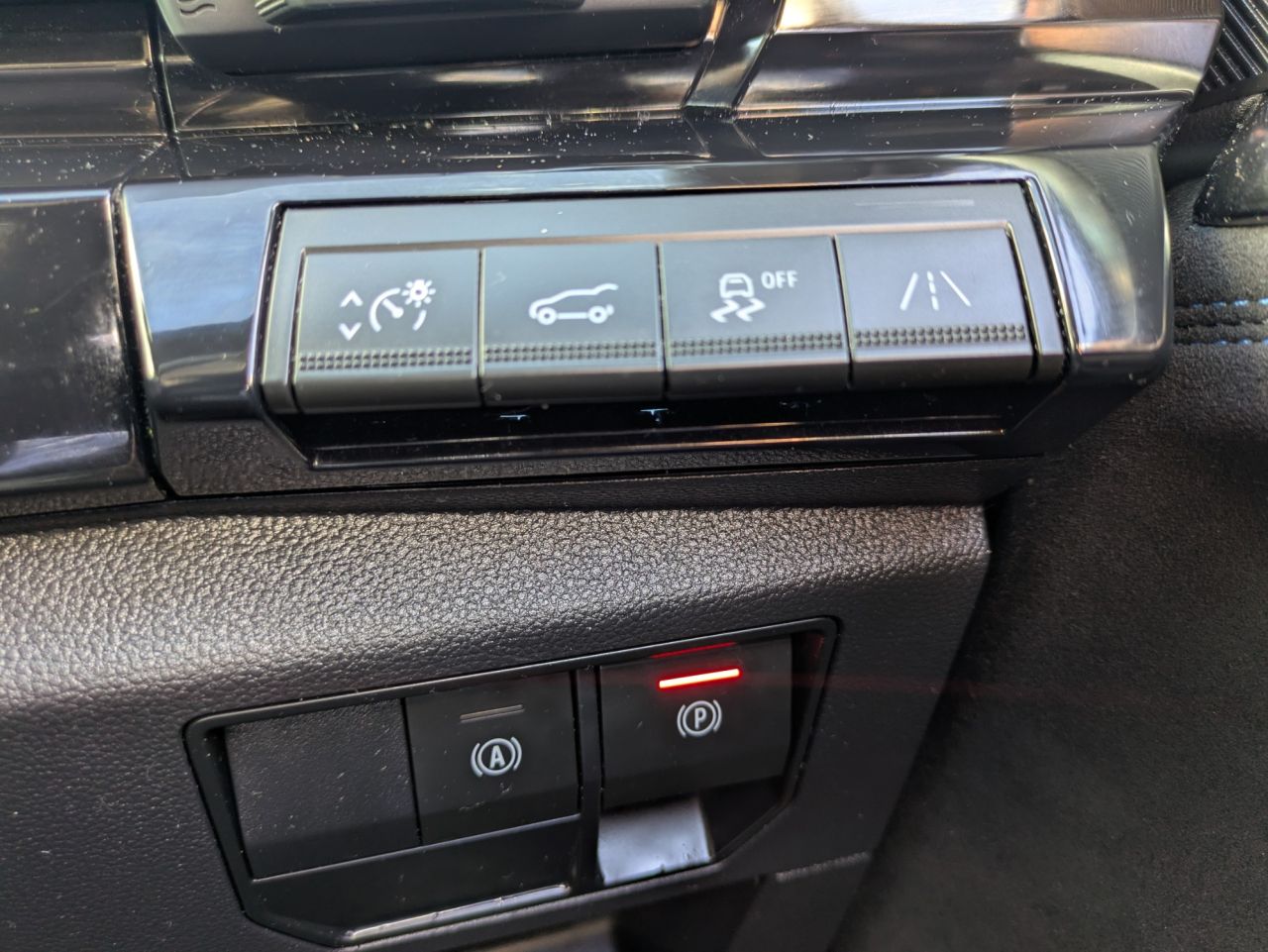 2023 RENAULT AUSTRAL 1.2L 5d AUTO 200 BHP Hatchback - vehicle photo 21 for sale on PureCar
