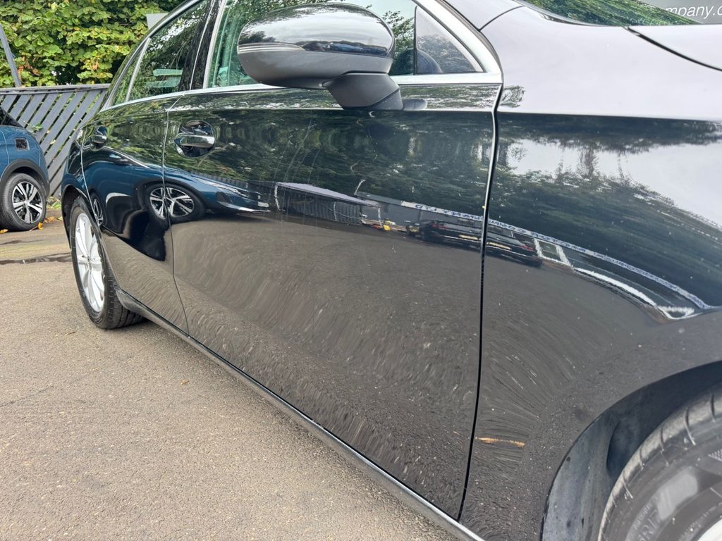 2018 Mercedes-Benz A-Class — image 2