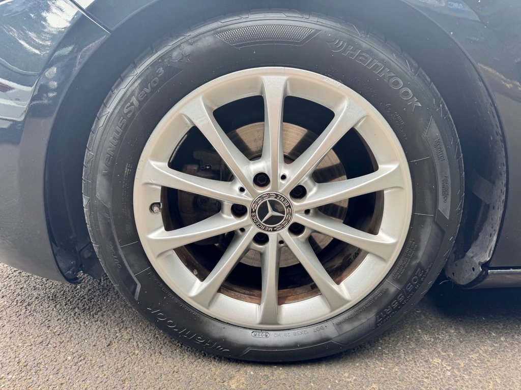 2018 Mercedes-Benz A-Class — image 14