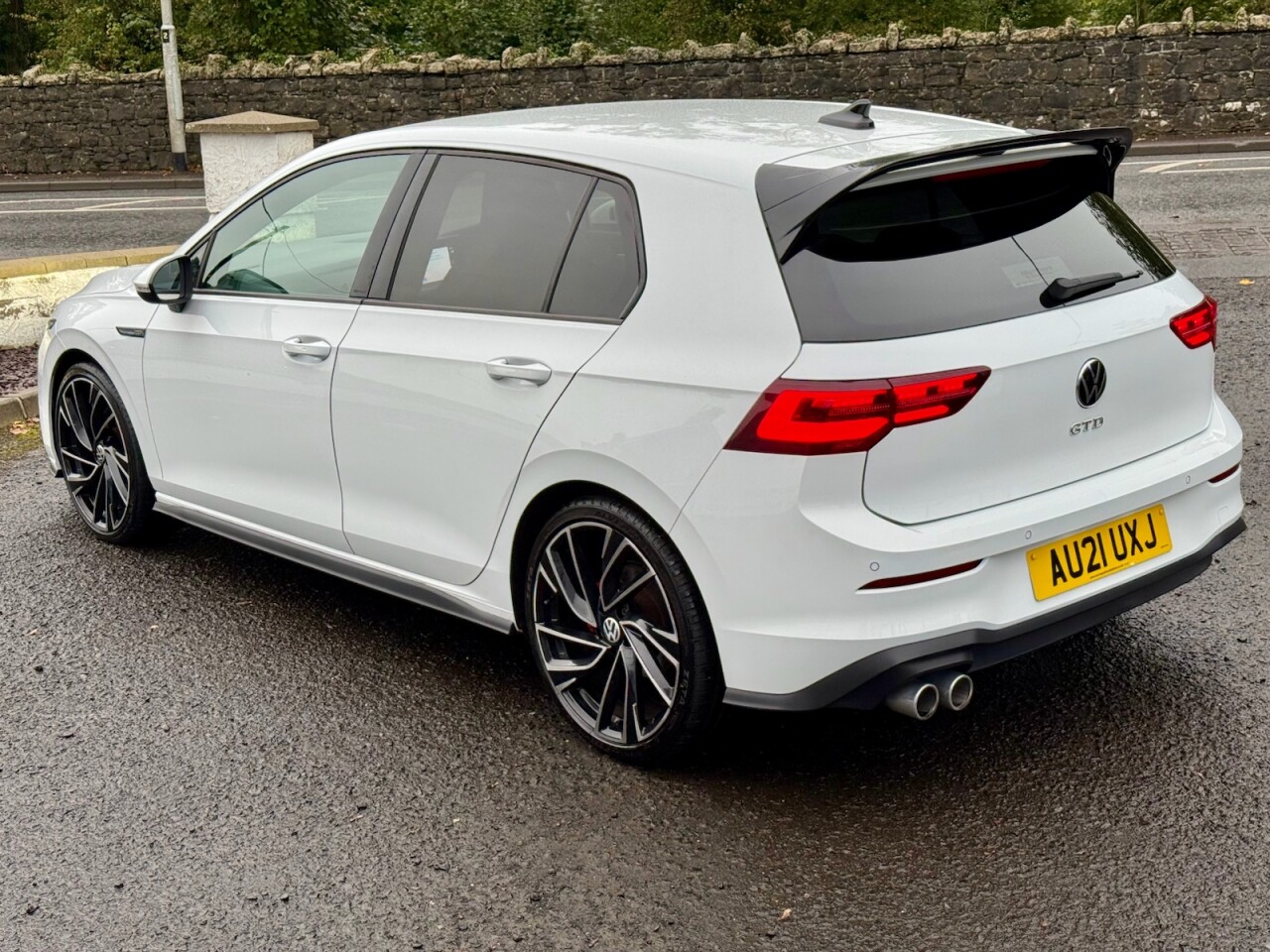 2021 VOLKSWAGEN GOLF 2.0 TDI GTD Hatchback 5dr Diesel DSG Euro 6 (s/s) (200 ps) - vehicle photo 4 for sale on PureCar