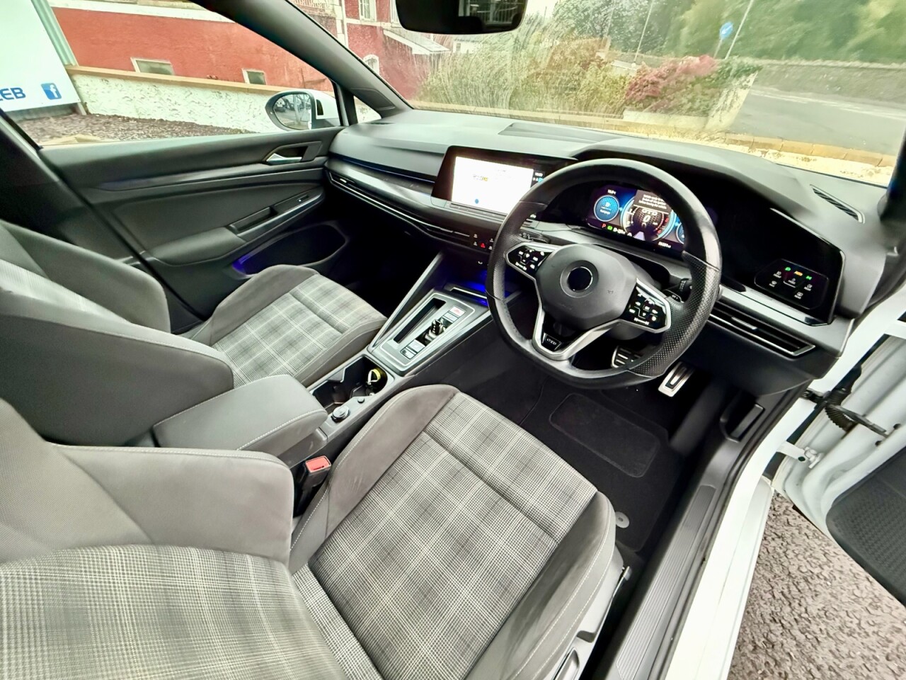 2021 VOLKSWAGEN GOLF 2.0 TDI GTD Hatchback 5dr Diesel DSG Euro 6 (s/s) (200 ps) - vehicle photo 8 for sale on PureCar