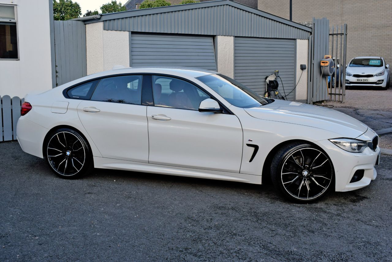 2016 BMW 4 SERIES GRAN COUPE 2.0 420d M Sport Hatchback 5dr Diesel Manual Euro 6 (s/s) (190 ps) Full Red - vehicle photo 4 for sale on PureCar