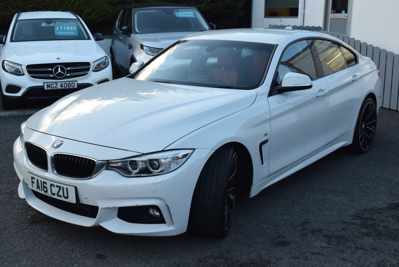 2016 BMW 4 SERIES GRAN COUPE 2.0 420d M Sport Hatchback 5dr Diesel Manual Euro 6 (s/s) (190 ps) Full Red - vehicle photo 14 for sale on PureCar