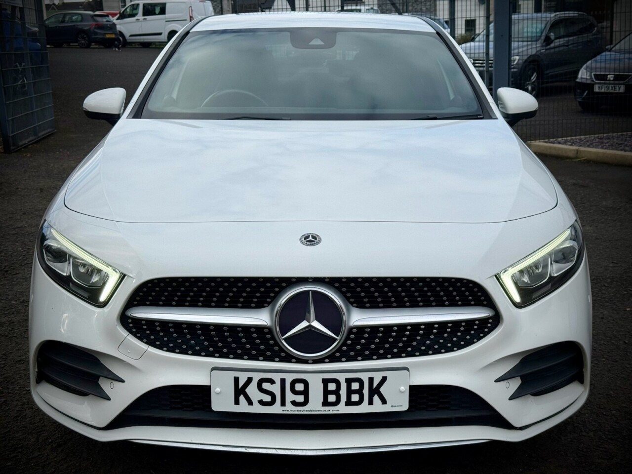 2019 MERCEDES A CLASS 1.5 A180d AMG Line (Executive) Hatchback 5dr Diesel 7G-DCT Euro 6 (s/s) (11 - vehicle photo 5 for sale on PureCar