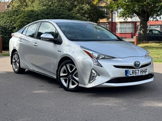 2017 Toyota PRIUS