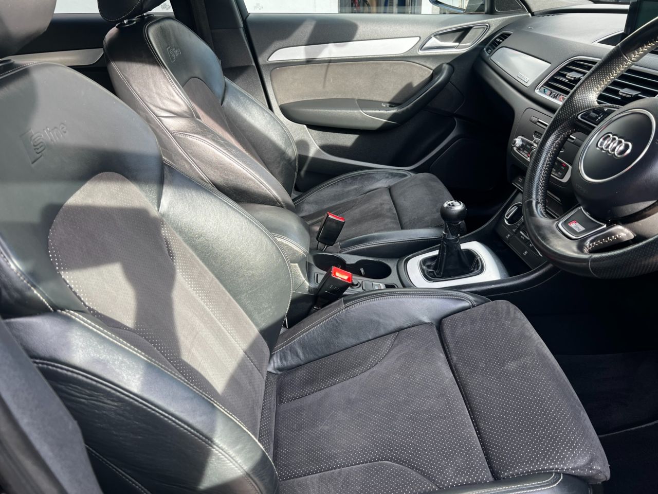2016 AUDI Q3 S Line - vehicle photo 10 for sale on PureCar