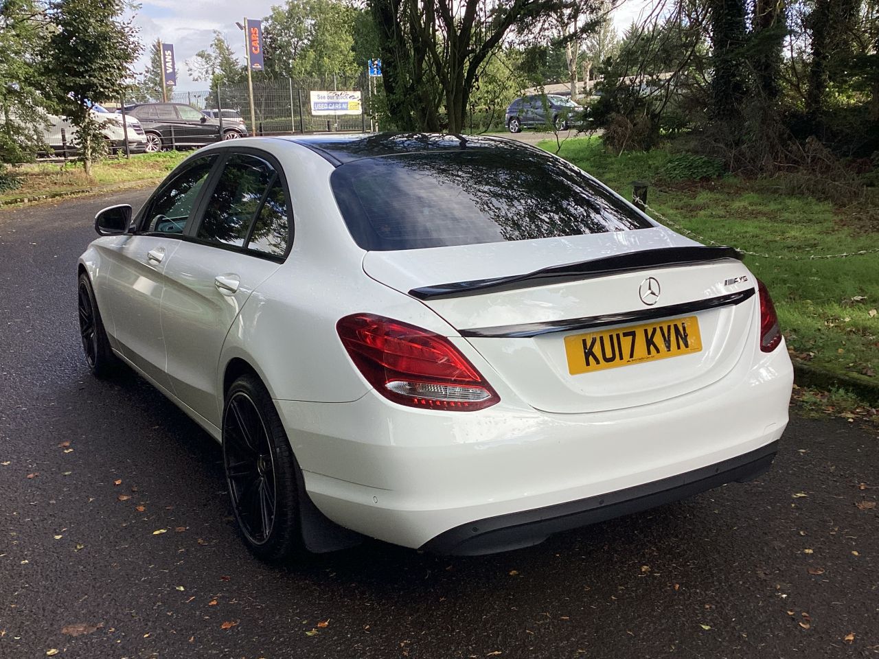 2017 MERCEDES C CLASS 2.1 C220d SE Executive Edition Saloon 4dr Diesel G-Tronic+ Euro 6 (s/s) (17 - vehicle photo 10 for sale on PureCar