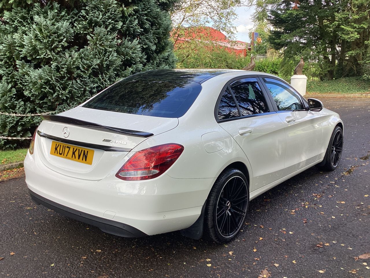 2017 MERCEDES C CLASS 2.1 C220d SE Executive Edition Saloon 4dr Diesel G-Tronic+ Euro 6 (s/s) (17 - vehicle photo 16 for sale on PureCar