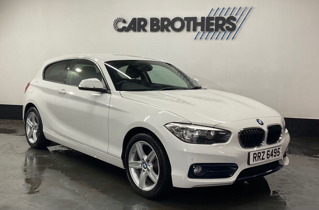 2017 BMW 1 SERIES 1.5 118i Sport Hatchback 3dr Petrol Manual Euro 6 (s/s) (136 ps) - vehicle photo 2 for sale on PureCar