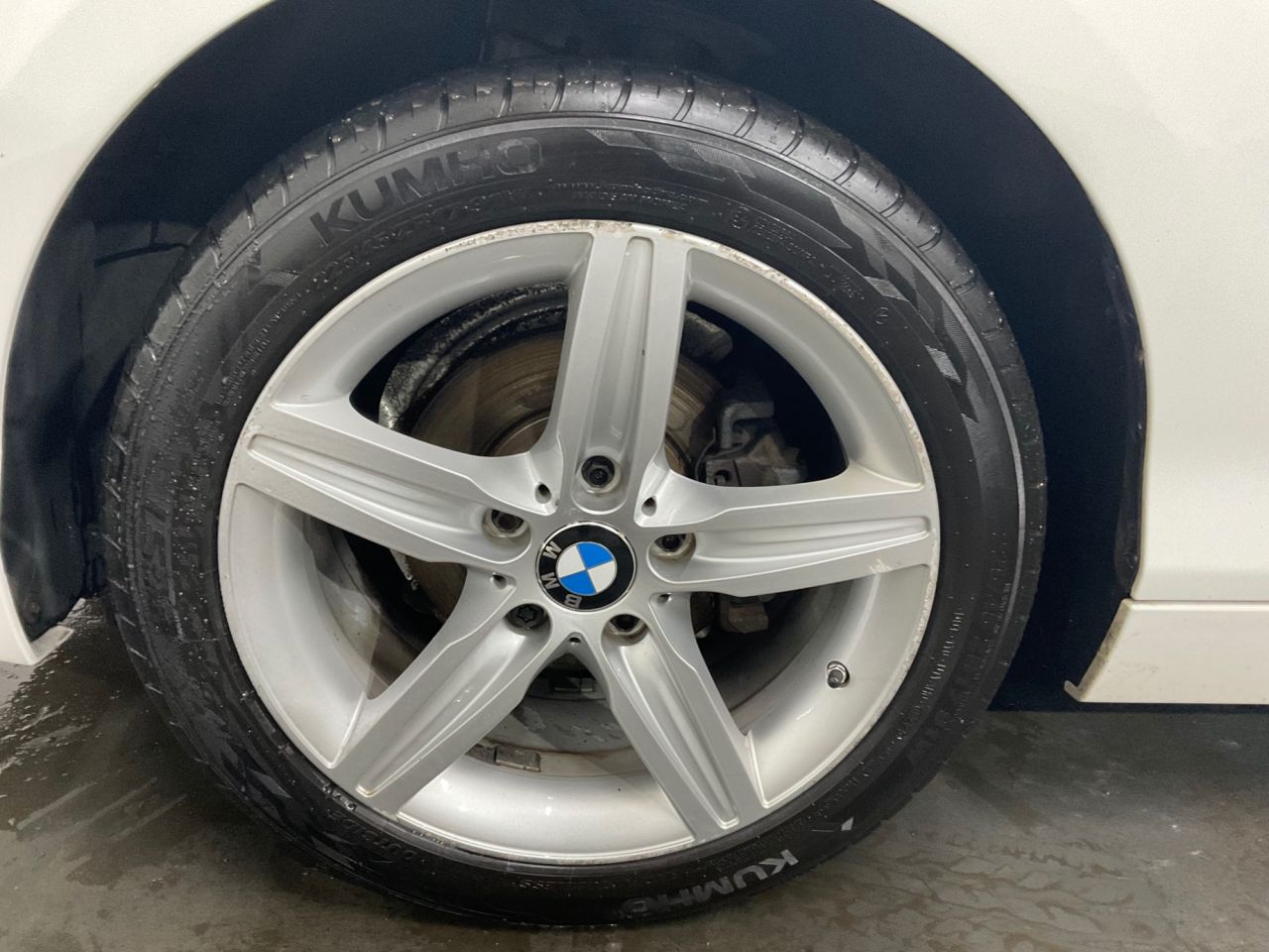 2017 BMW 1 SERIES 1.5 118i Sport Hatchback 3dr Petrol Manual Euro 6 (s/s) (136 ps) - vehicle photo 16 for sale on PureCar