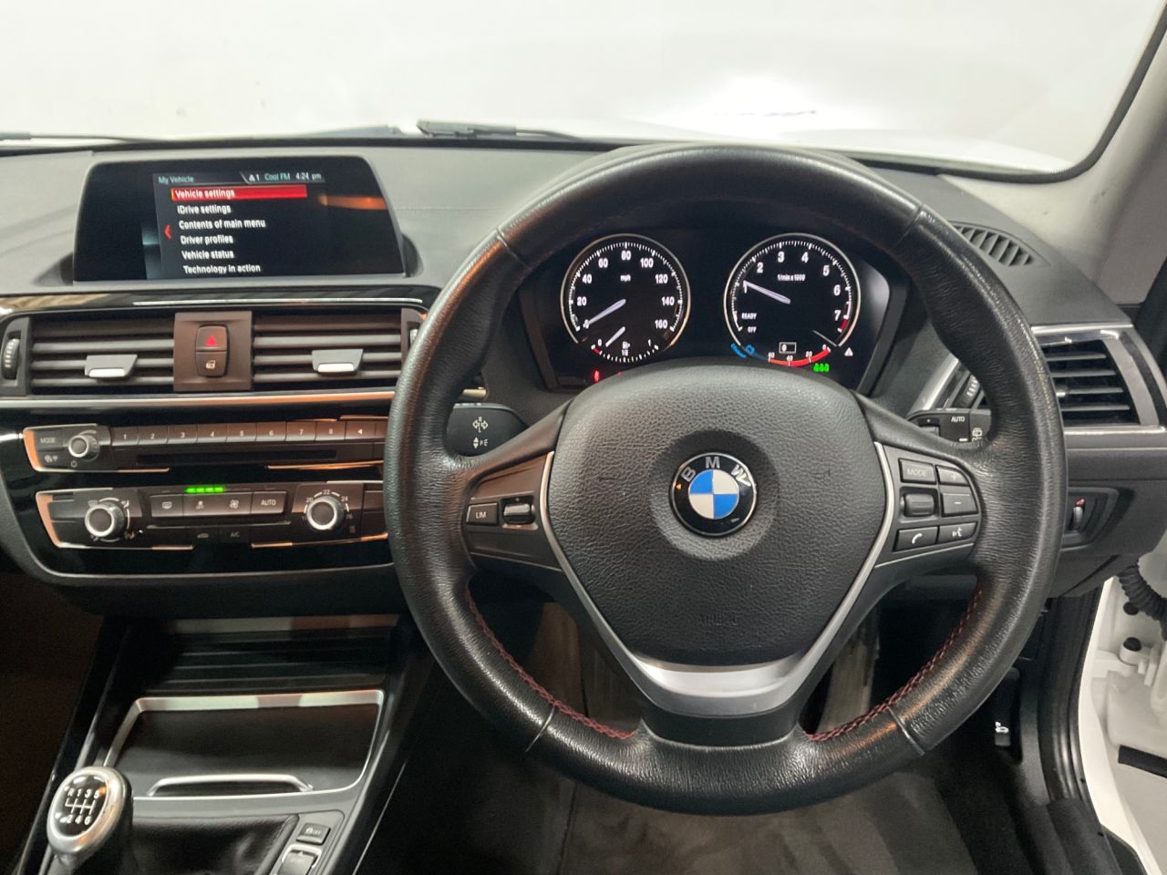 2017 BMW 1 SERIES 1.5 118i Sport Hatchback 3dr Petrol Manual Euro 6 (s/s) (136 ps) - vehicle photo 21 for sale on PureCar