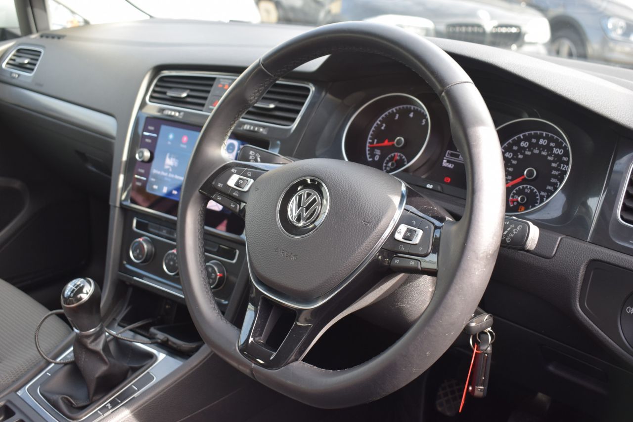2018 VOLKSWAGEN GOLF 1.4 TSI SE Hatchback 3dr Petrol Manual Euro 6 (s/s) (125 ps) Low Insurance - vehicle photo 19 for sale on PureCar