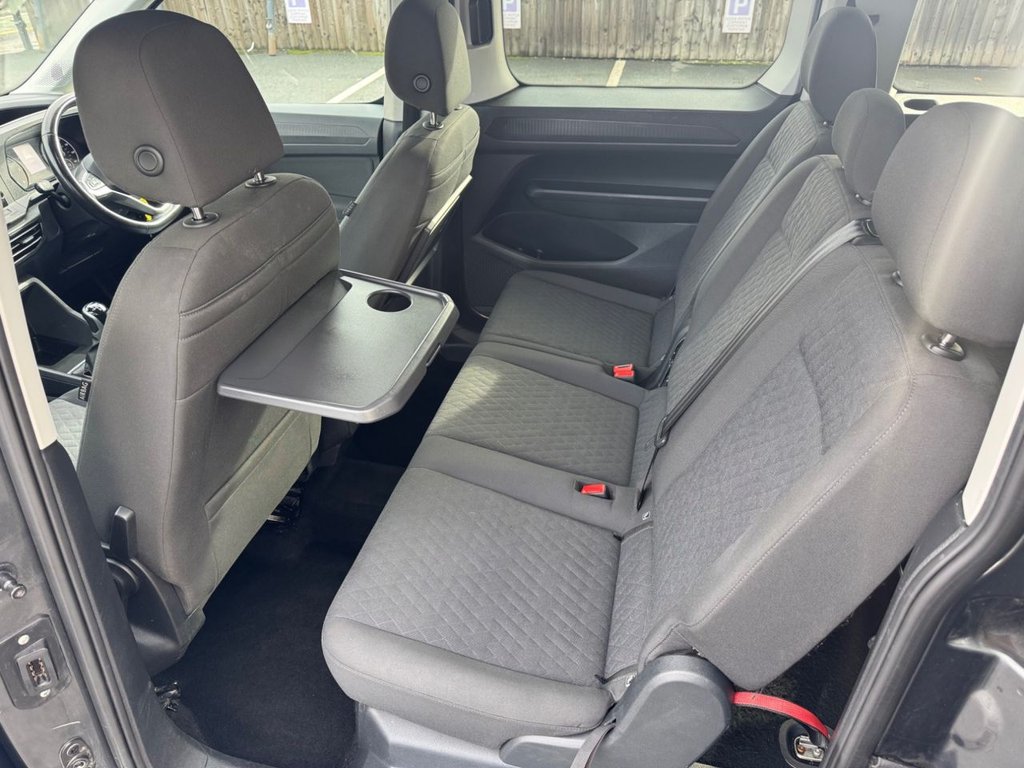 2023 Volkswagen Caddy Maxi — image 22
