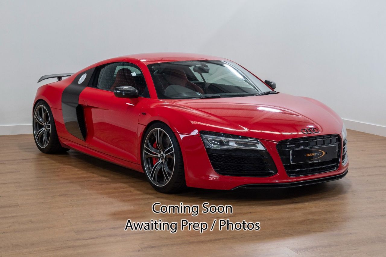 AUDI R8 5.2 FSI V10 Plus Coupe...