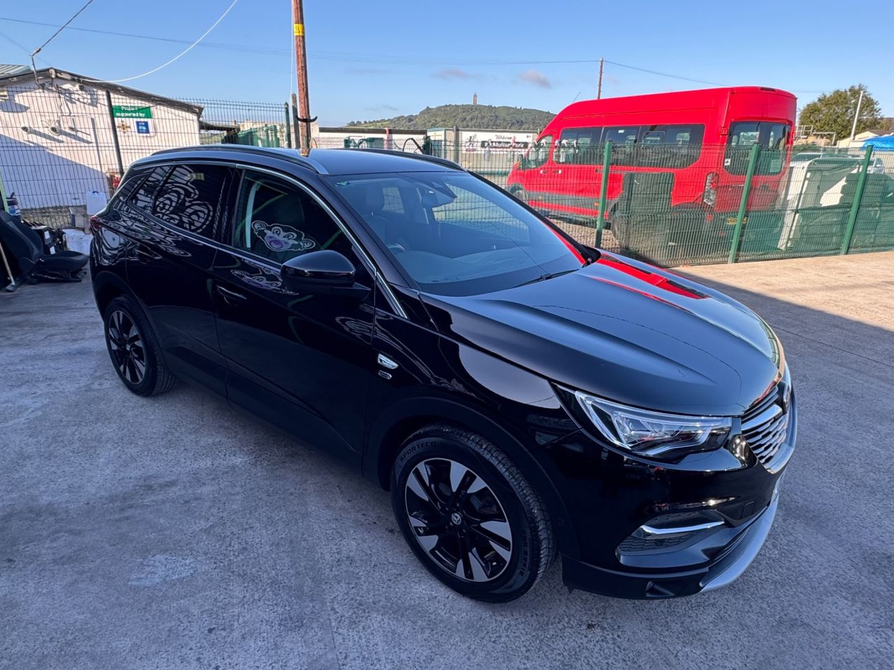 2021 VAUXHALL GRANDLAND X 1.2 Turbo Griffin Edition SUV 5dr Petrol Manual Euro 6 (s/s) (130 ps) - vehicle photo 6 for sale on PureCar