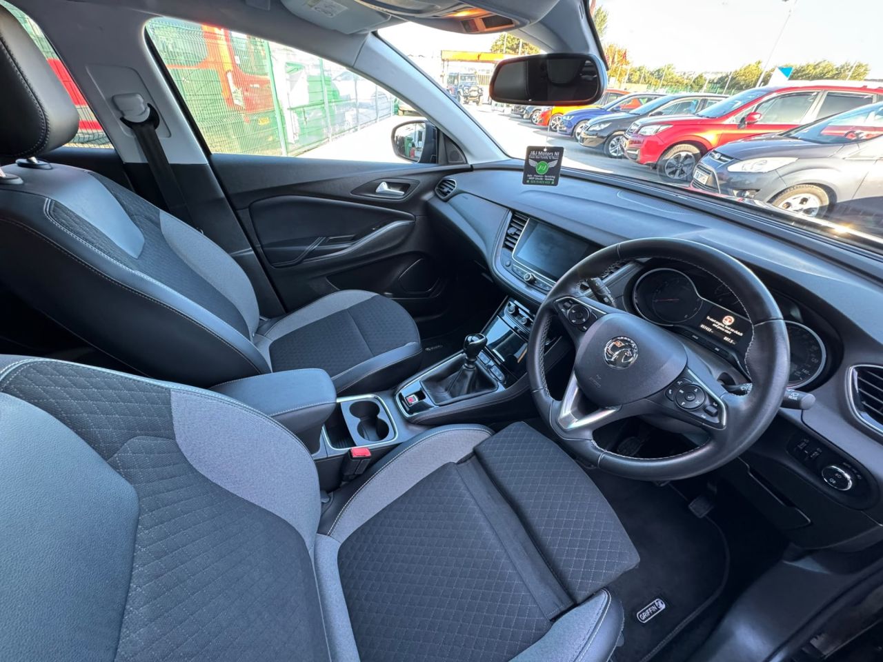 2021 VAUXHALL GRANDLAND X 1.2 Turbo Griffin Edition SUV 5dr Petrol Manual Euro 6 (s/s) (130 ps) - vehicle photo 14 for sale on PureCar