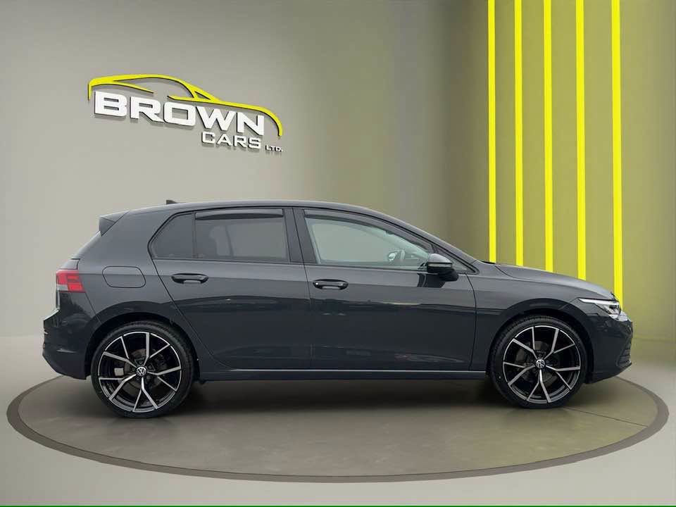 2021 VOLKSWAGEN GOLF 1.0 TSI Life Hatchback 5dr Petrol Manual Euro 6 (s/s) (110 ps) - vehicle photo 8 for sale on PureCar
