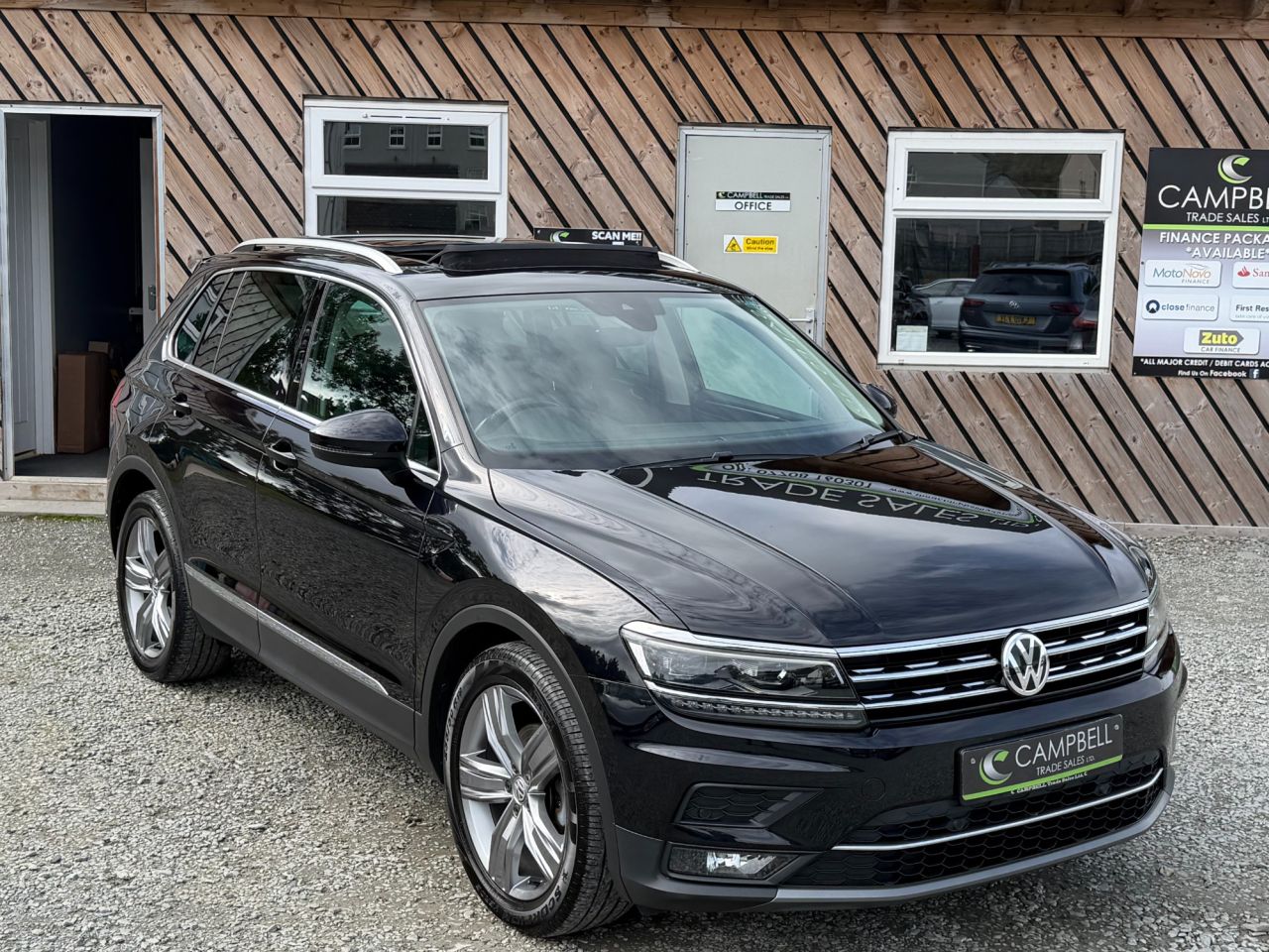 2018 VOLKSWAGEN TIGUAN 2.0 TDI SEL SUV 5dr Diesel Manual Euro 6 (s/s) (150 ps) - vehicle photo 2 for sale on PureCar