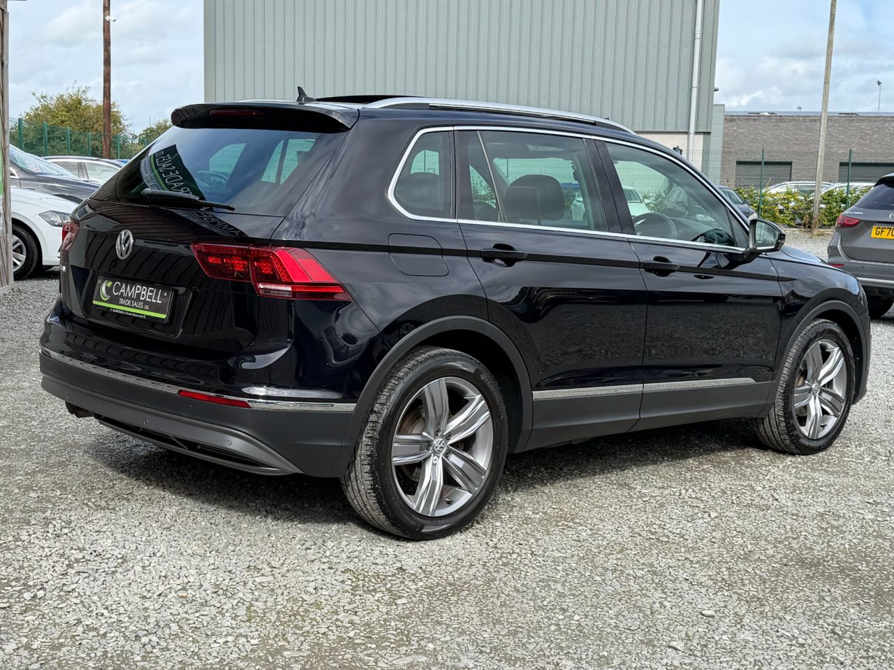 2018 VOLKSWAGEN TIGUAN 2.0 TDI SEL SUV 5dr Diesel Manual Euro 6 (s/s) (150 ps) - vehicle photo 7 for sale on PureCar