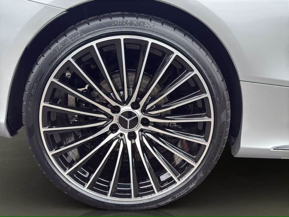 2017 MERCEDES C CLASS 2.1 C250d AMG Line (Premium Plus) Coupe 2dr Diesel G-Tronic+ Euro 6 (s/s) ( - vehicle photo 13 for sale on PureCar