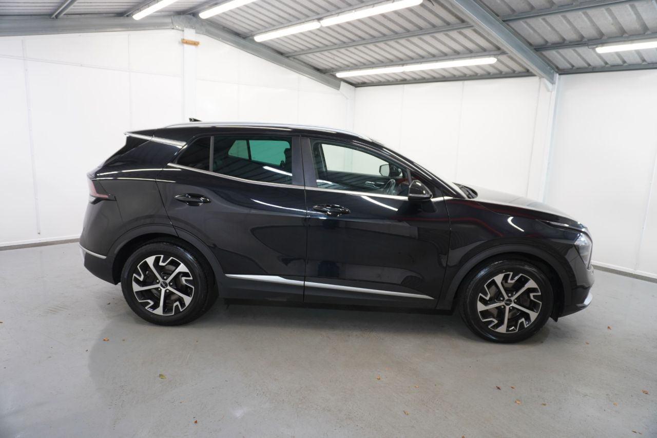 2022 KIA SPORTAGE 1.6 T-GDi Launch Edition SUV 5dr Petrol Manual Euro 6 (s/s) (148 bhp) High - vehicle photo 7 for sale on PureCar