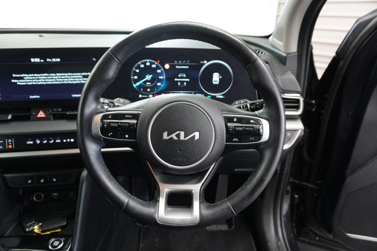 2022 KIA SPORTAGE 1.6 T-GDi Launch Edition SUV 5dr Petrol Manual Euro 6 (s/s) (148 bhp) High - vehicle photo 26 for sale on PureCar