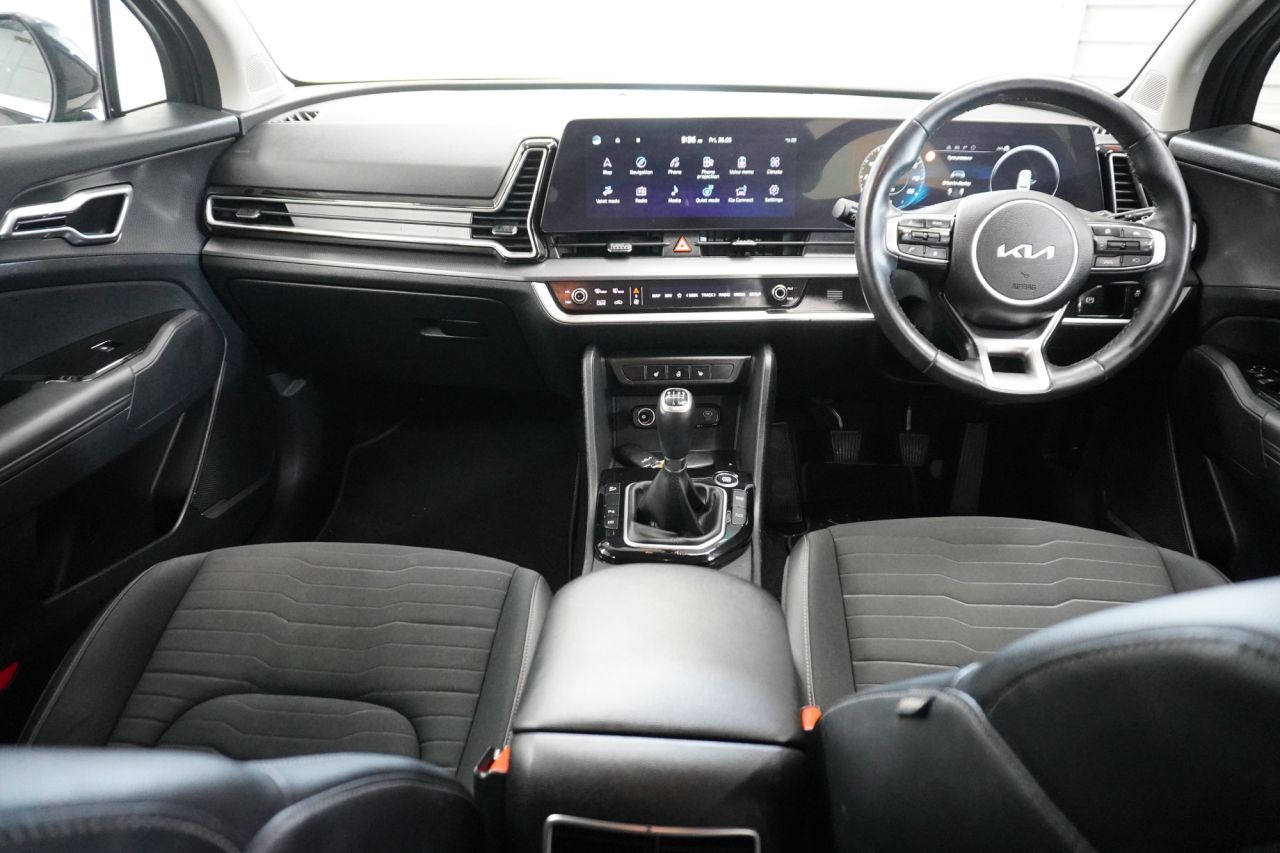 2022 KIA SPORTAGE 1.6 T-GDi Launch Edition SUV 5dr Petrol Manual Euro 6 (s/s) (148 bhp) High - vehicle photo 34 for sale on PureCar