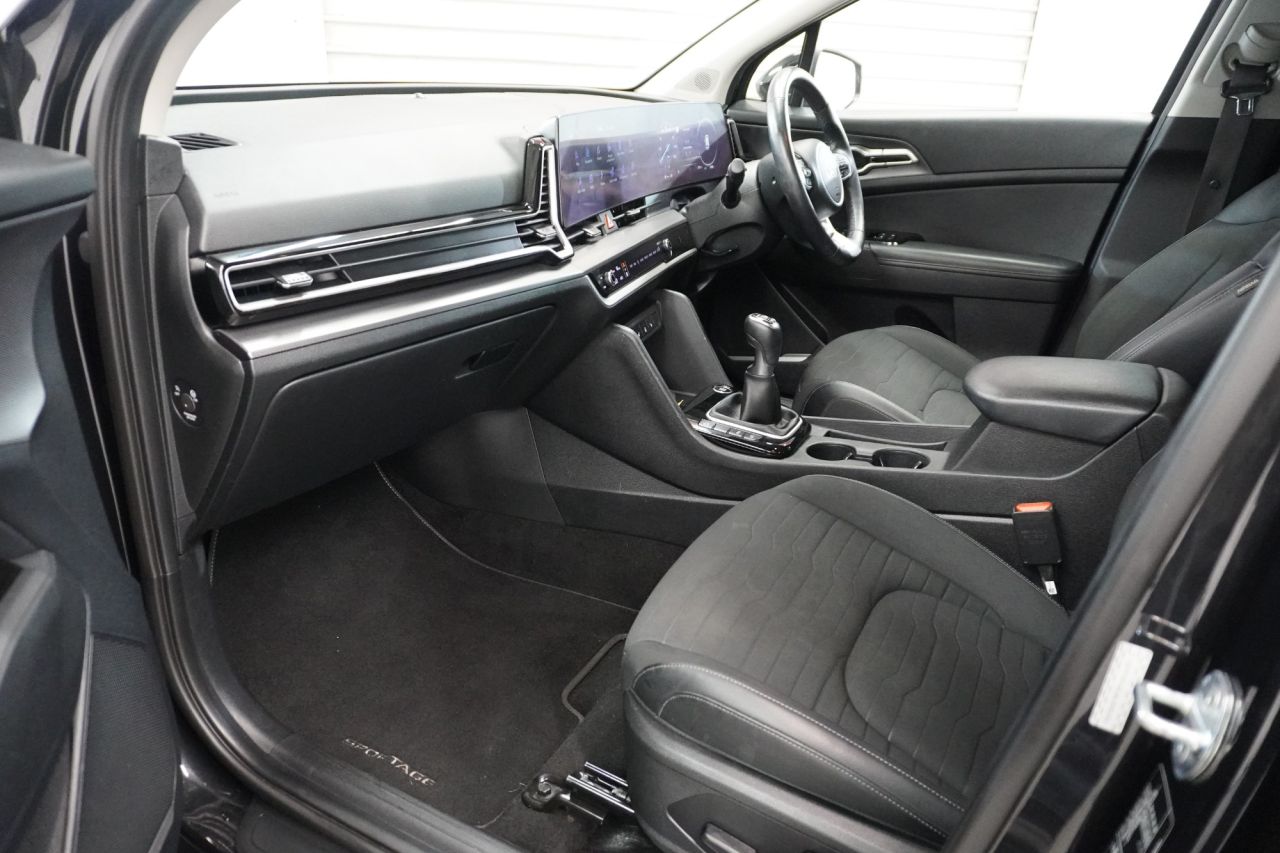 2022 KIA SPORTAGE 1.6 T-GDi Launch Edition SUV 5dr Petrol Manual Euro 6 (s/s) (148 bhp) High - vehicle photo 35 for sale on PureCar