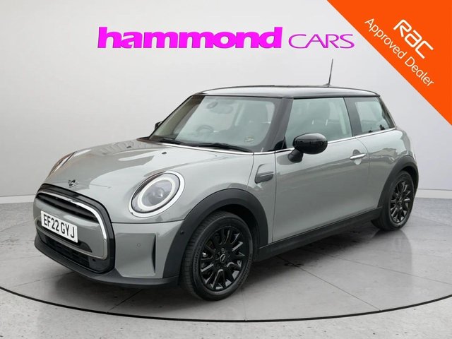 2022 MINI Hatch
