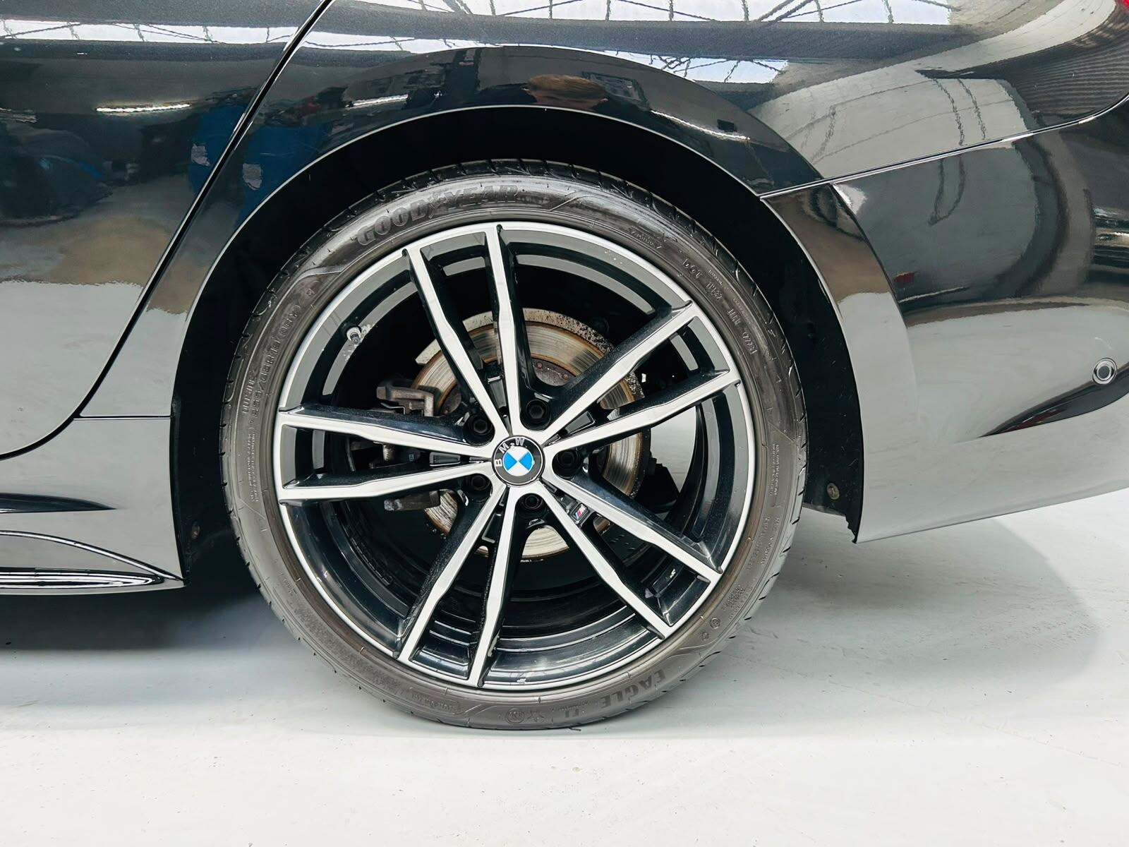 2019 BMW 3 SERIES 2.0 320d M Sport Auto xDrive Euro 6 (s/s) 4dr - vehicle photo 15 for sale on PureCar