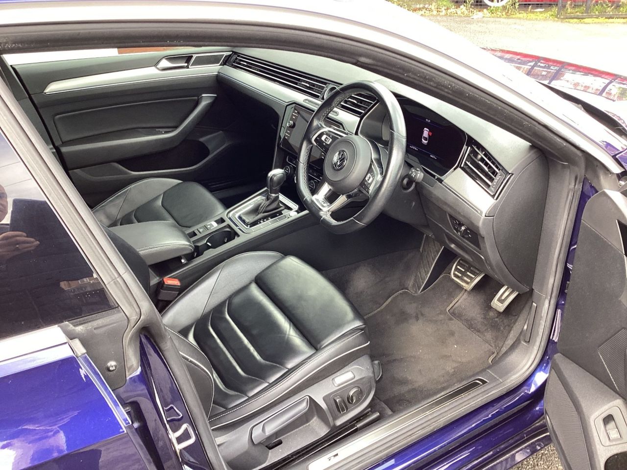 2019 VOLKSWAGEN ARTEON 2.0 TSI R-Line Fastback 5dr Petrol DSG 4Motion Euro 6 (s/s) (272 ps) ONLY 4 - vehicle photo 5 for sale on PureCar