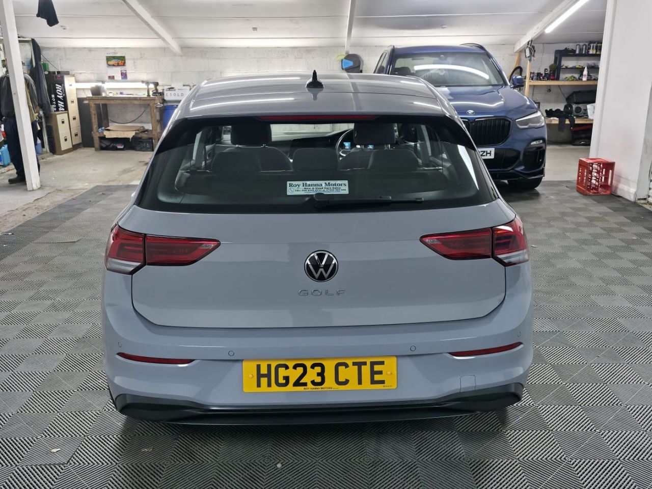 2023 VOLKSWAGEN GOLF 2.0 TDI Life Hatchback 5dr Diesel Manual Euro 6 (s/s) (115 ps) 1 Owner from - vehicle photo 5 for sale on PureCar