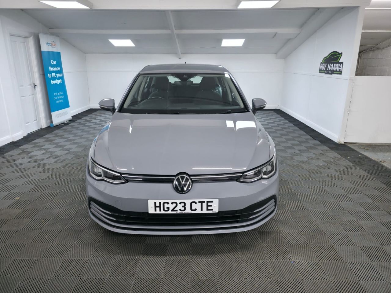 2023 VOLKSWAGEN GOLF 2.0 TDI Life Hatchback 5dr Diesel Manual Euro 6 (s/s) (115 ps) 1 Owner from - vehicle photo 9 for sale on PureCar