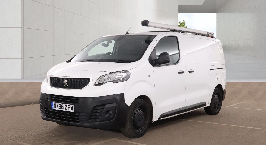 2018 PEUGEOT EXPERT 1.6 BlueHDi 1000 Professional Standard Panel Van 6dr Diesel Manual MWB Euro - vehicle photo 2 for sale on PureCar