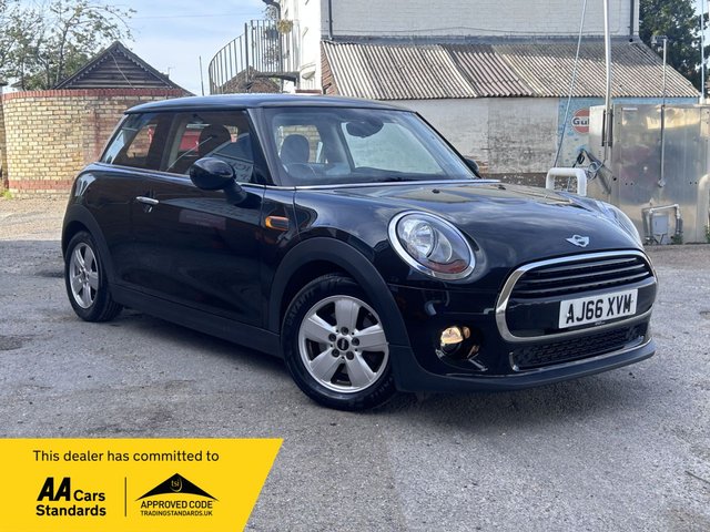 2016 MINI HATCH