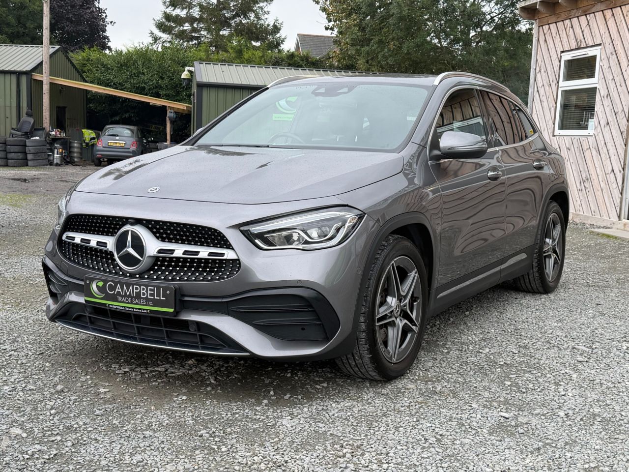 2021 MERCEDES GLA 2.0 GLA200d AMG Line (Premium) SUV 5dr Diesel 8G-DCT Euro 6 (s/s) (150 ps) - vehicle photo 2 for sale on PureCar