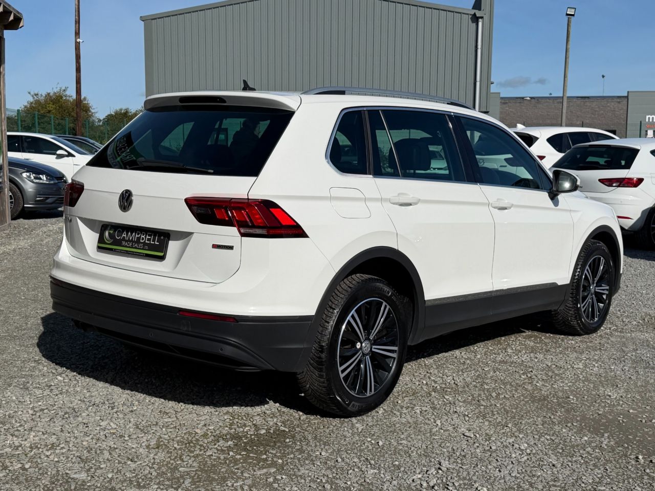 2018 VOLKSWAGEN TIGUAN 2.0 TDI SE Navigation SUV 5dr Diesel DSG 4Motion Euro 6 (s/s) (150 ps) - vehicle photo 7 for sale on PureCar