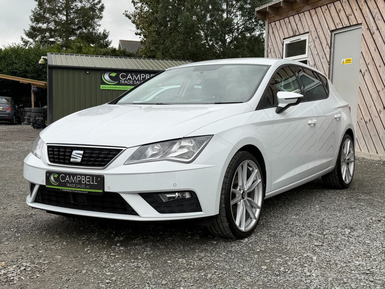 2020 SEAT LEON 1.0 TSI SE Dynamic Hatchback 5dr Petrol Manual Euro 6 (s/s) (115 ps) - vehicle photo 2 for sale on PureCar