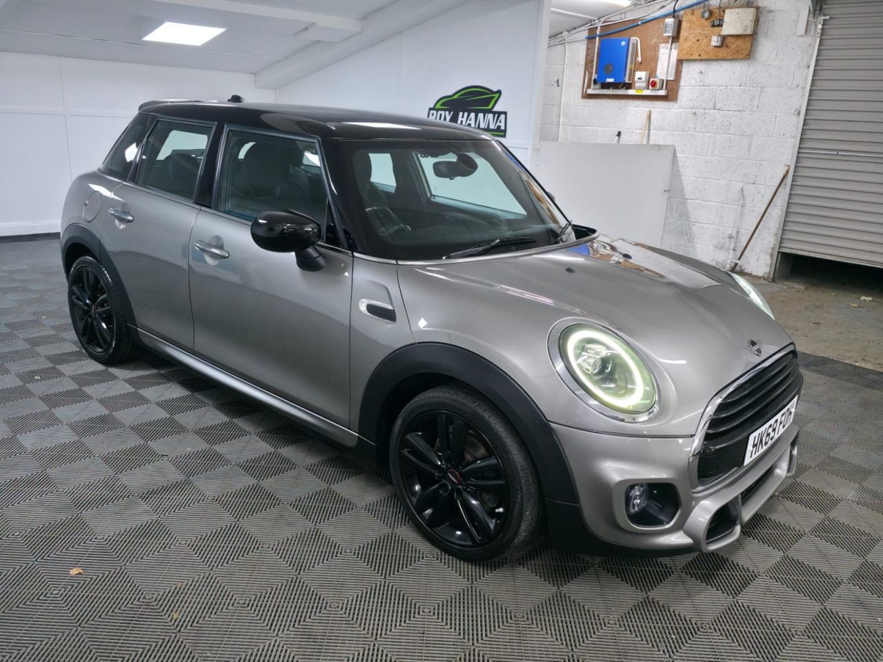 2019 MINI HATCH 1.5 Cooper Sport Hatchback 5dr Petrol Manual Euro 6 (s/s) (136 ps) 2 Owners - vehicle photo 8 for sale on PureCar