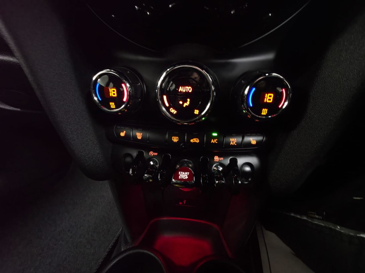 2019 MINI HATCH 1.5 Cooper Sport Hatchback 5dr Petrol Manual Euro 6 (s/s) (136 ps) 2 Owners - vehicle photo 23 for sale on PureCar