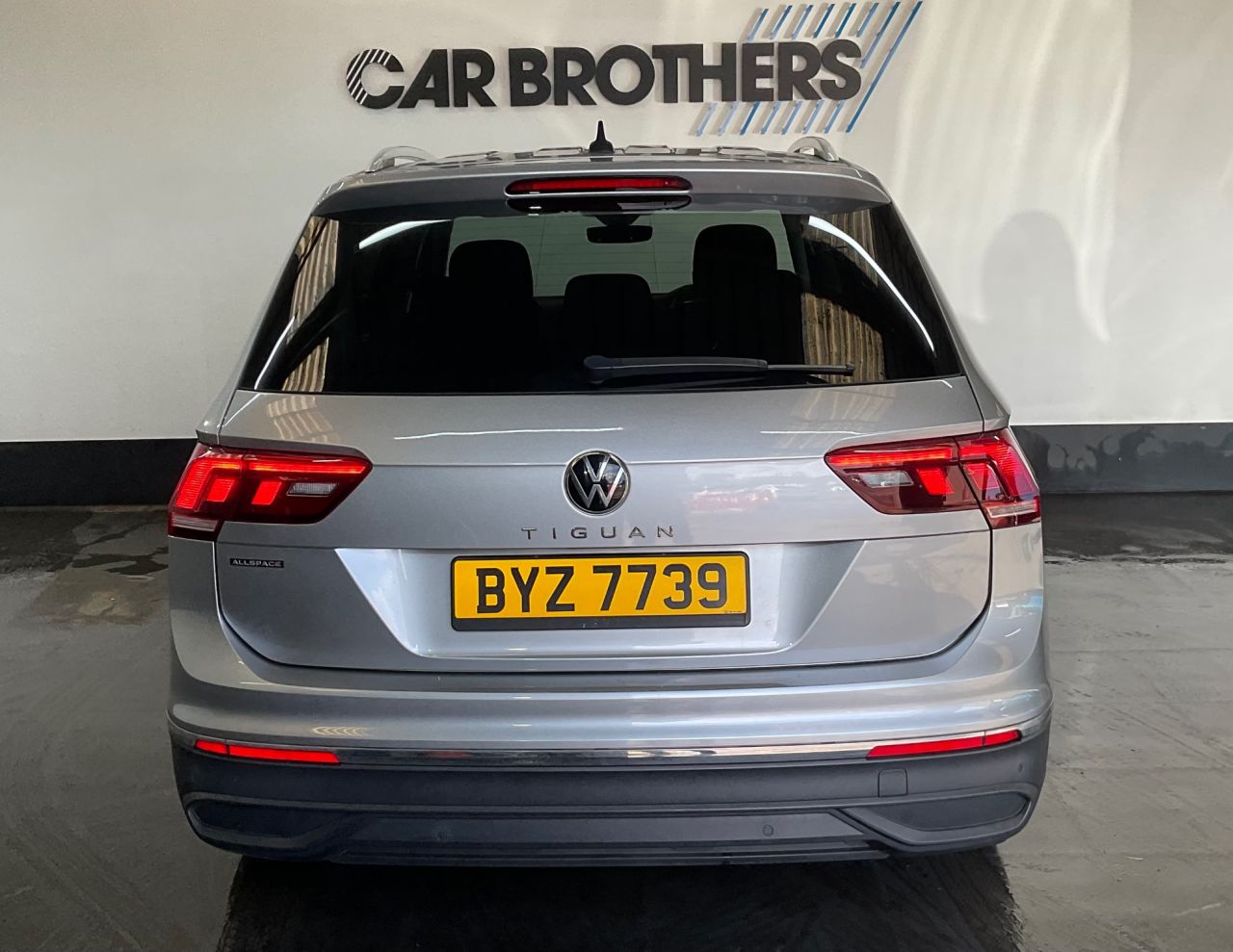 2022 VOLKSWAGEN TIGUAN ALLSPACE 1.5 TSI Life SUV 5dr Petrol DSG Euro 6 (s/s) (150 ps) - vehicle photo 9 for sale on PureCar