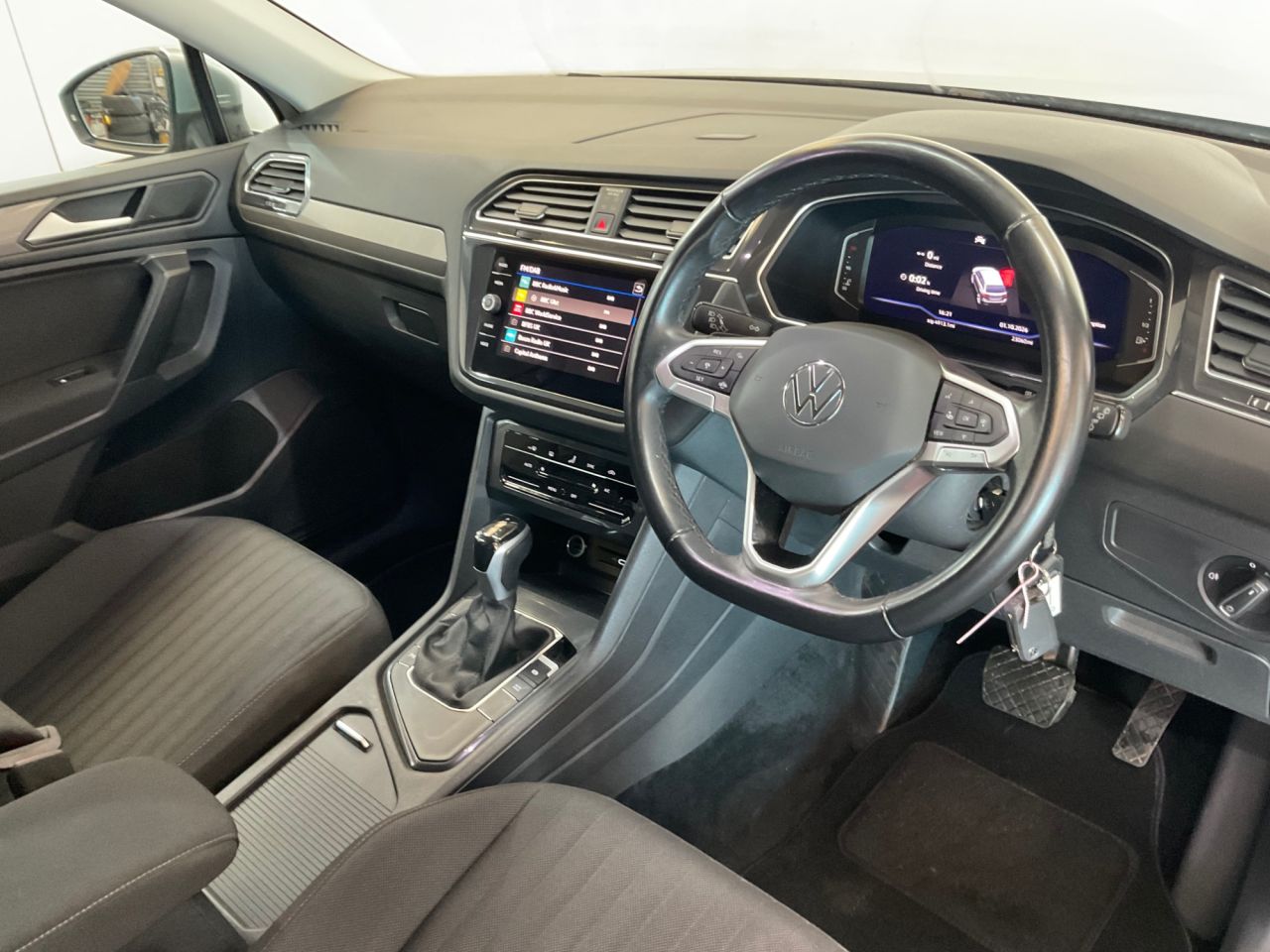 2022 VOLKSWAGEN TIGUAN ALLSPACE 1.5 TSI Life SUV 5dr Petrol DSG Euro 6 (s/s) (150 ps) - vehicle photo 20 for sale on PureCar