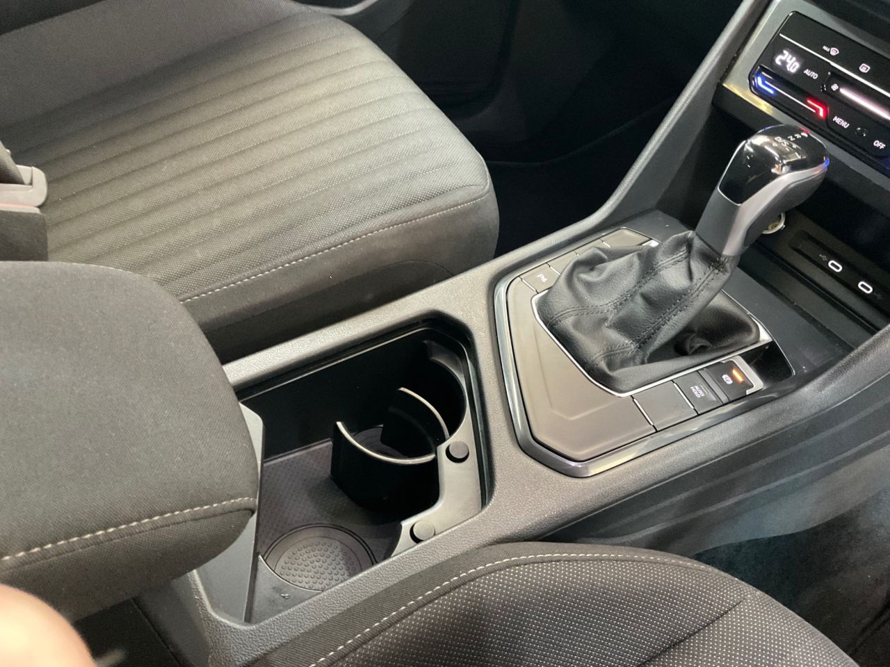 2022 VOLKSWAGEN TIGUAN ALLSPACE 1.5 TSI Life SUV 5dr Petrol DSG Euro 6 (s/s) (150 ps) - vehicle photo 26 for sale on PureCar