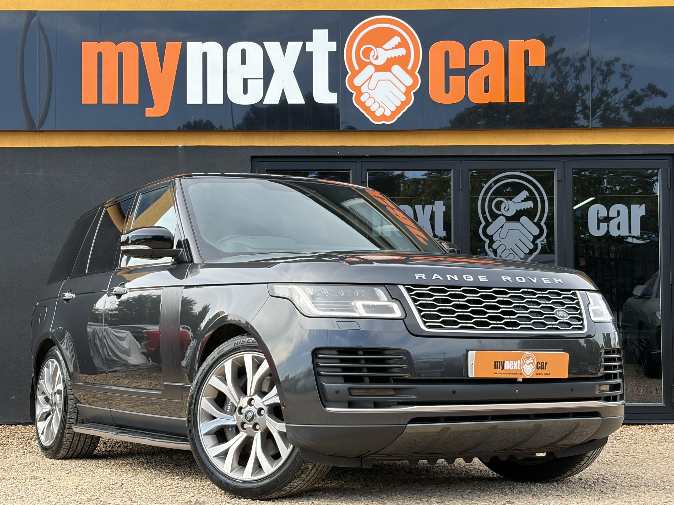2019 Land Rover Range Rover Vog...